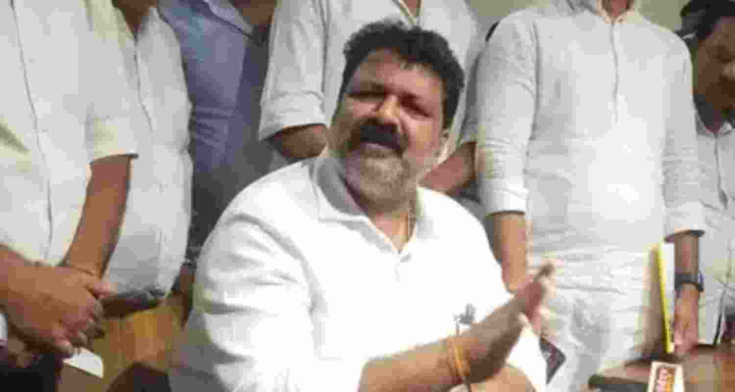 Will order to shoot cow smugglers: Karnataka Min Will order to shoot cow smugglers: Karnataka Min