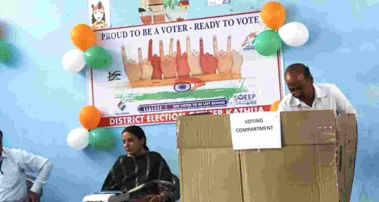 Polling station in JK’s Kathua brings ‘Right to Vote’ to the border Polling station in JK’s Kathua brings ‘Right to Vote’ to the border