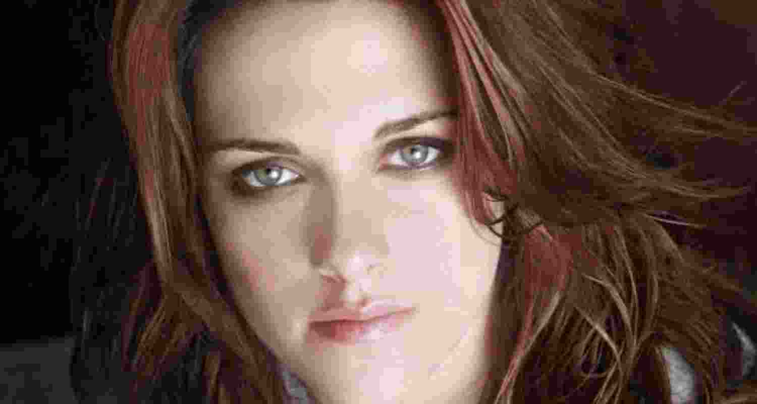 Kristen Stewart calls out Hollywood for gender disparity Kristen Stewart calls out Hollywood for gender disparity