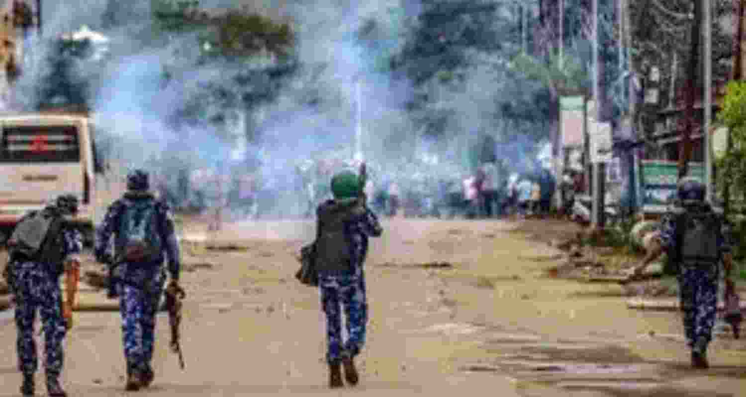 Fresh violence in Manipur killed 2, injures 25. Fresh violence in Manipur killed 2, injures 25.