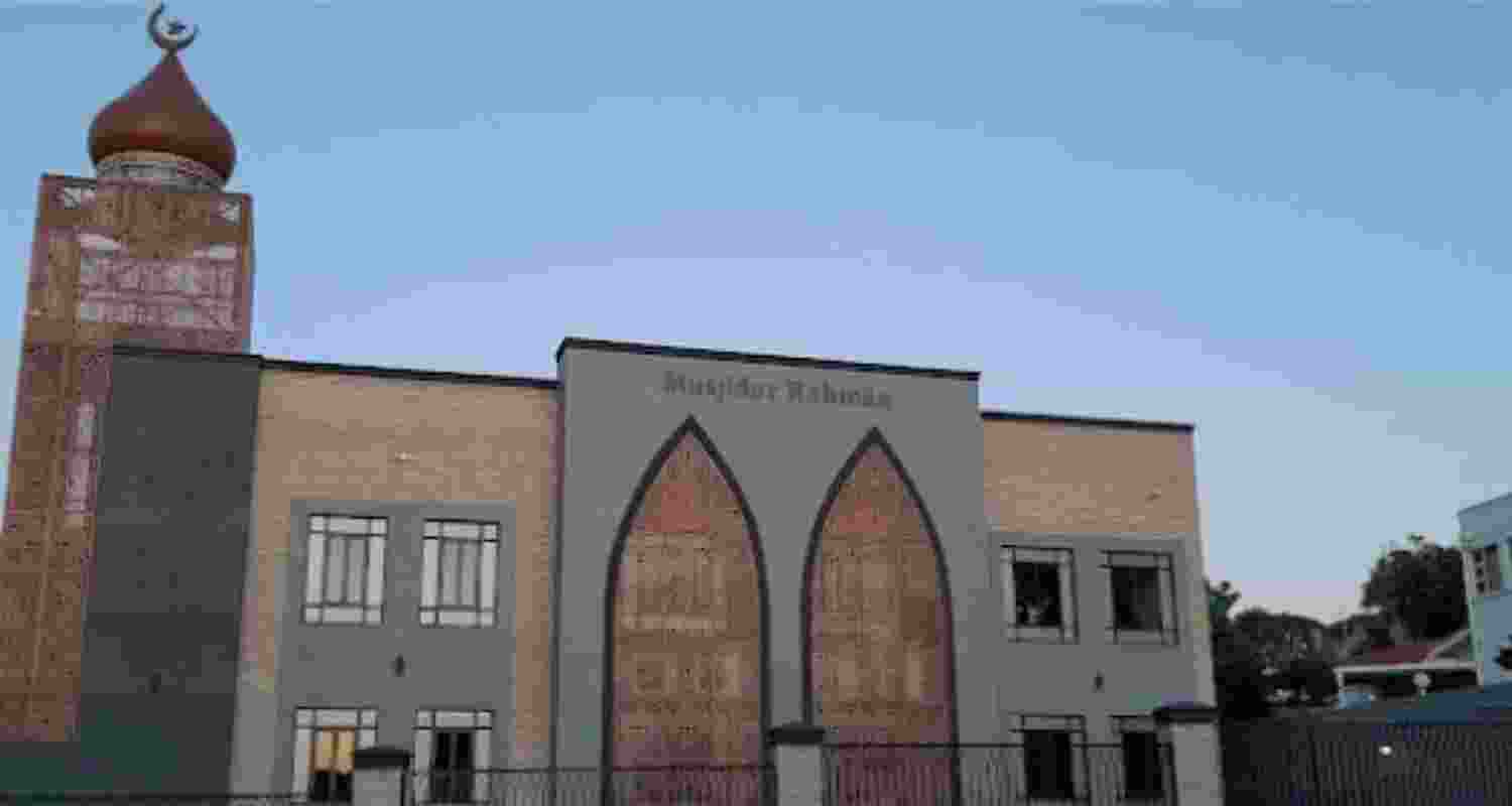 S African mosque remains open even after terrorist attack  S African mosque remains open even after terrorist attack