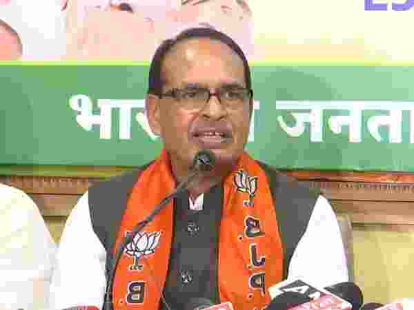 BJP to fill 2.87 lakh vacancies if voted to power in J’khand: Chouhan BJP to fill 2.87 lakh vacancies if voted to power in J’khand: Chouhan