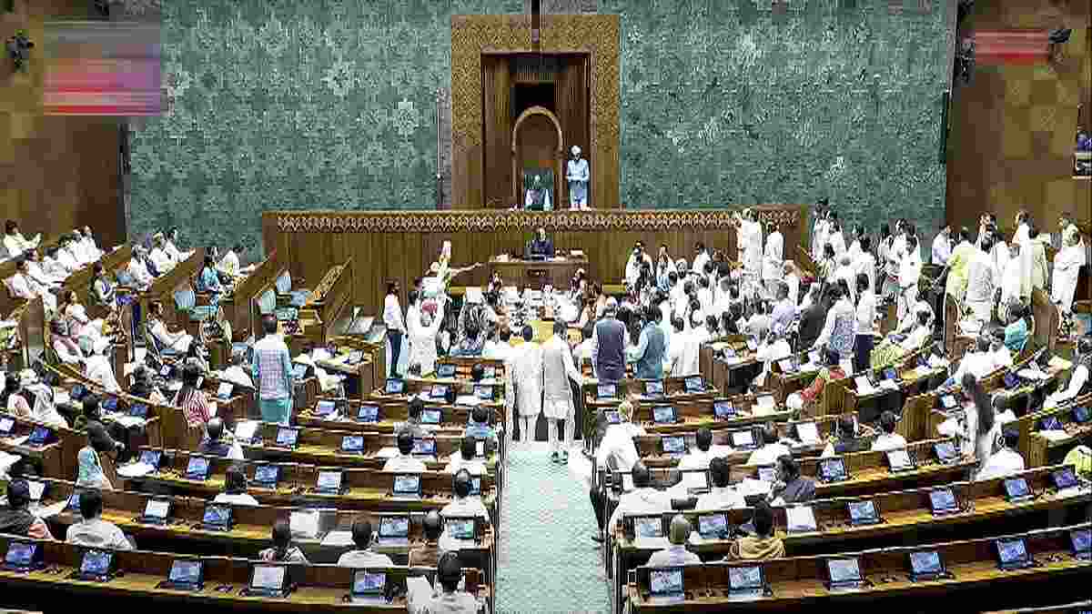 What are the key amendments in Waqf Act Amendment Bill?  What are the key amendments in Waqf Act Amendment Bill?
