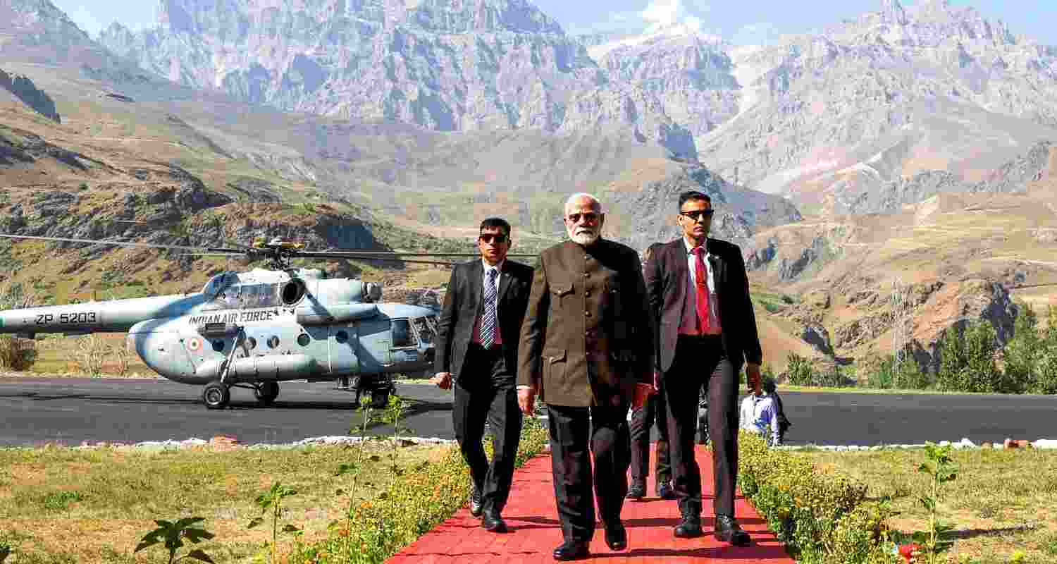 Prime Minister Narendra Modi pays homage at the Kargil War Memorial on the occasion of the 25th anniversary of the Kargil Vijay Diwas, in Dras, Friday.  Prime Minister Narendra Modi pays homage at the Kargil War Memorial on the occasion of the 25th anniversary of the Kargil Vijay Diwas, in Dras, Friday.