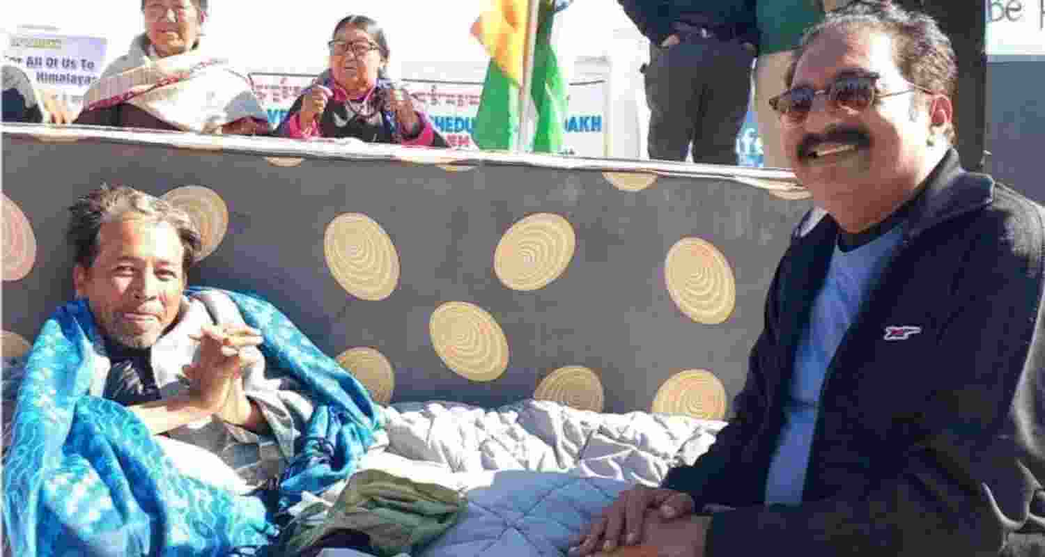 Actor Prakash Raj with Sonam Wangchuk. Actor Prakash Raj with Sonam Wangchuk.