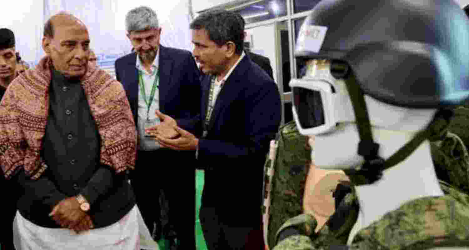 Rajnath Singh reviews new indigenous defence products at DMSRDE Kanpur. Rajnath Singh reviews new indigenous defence products at DMSRDE Kanpur.