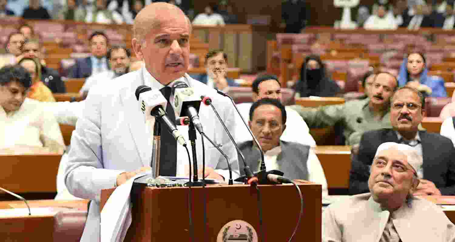 Pakistan PM Shahbaz Sharif addressing the parliament. Pakistan PM Shahbaz Sharif addressing the parliament.