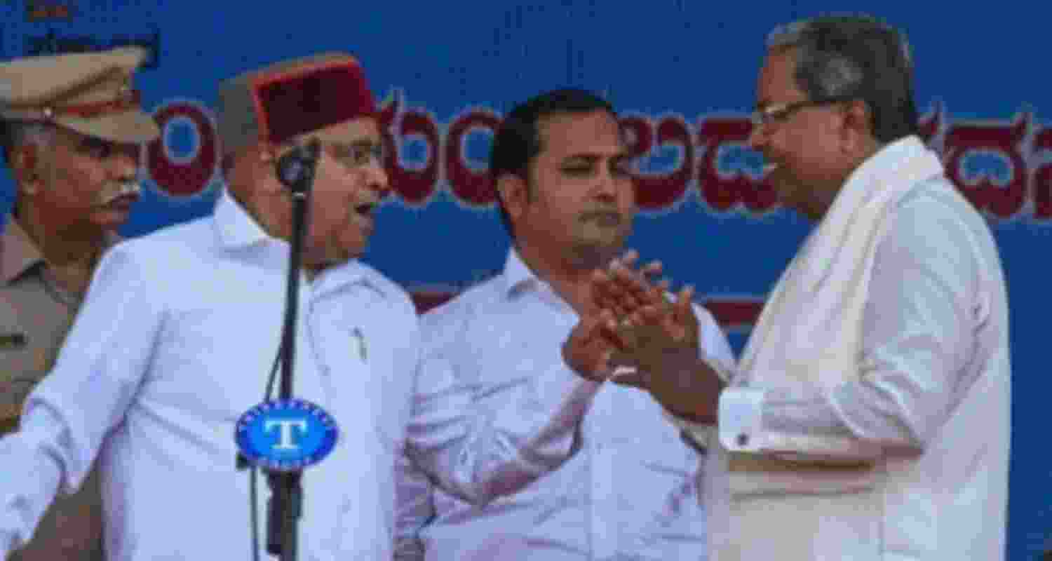 Karnataka: Guv draws criticism from govt on rejection of bills Karnataka: Guv draws criticism from govt on rejection of bills