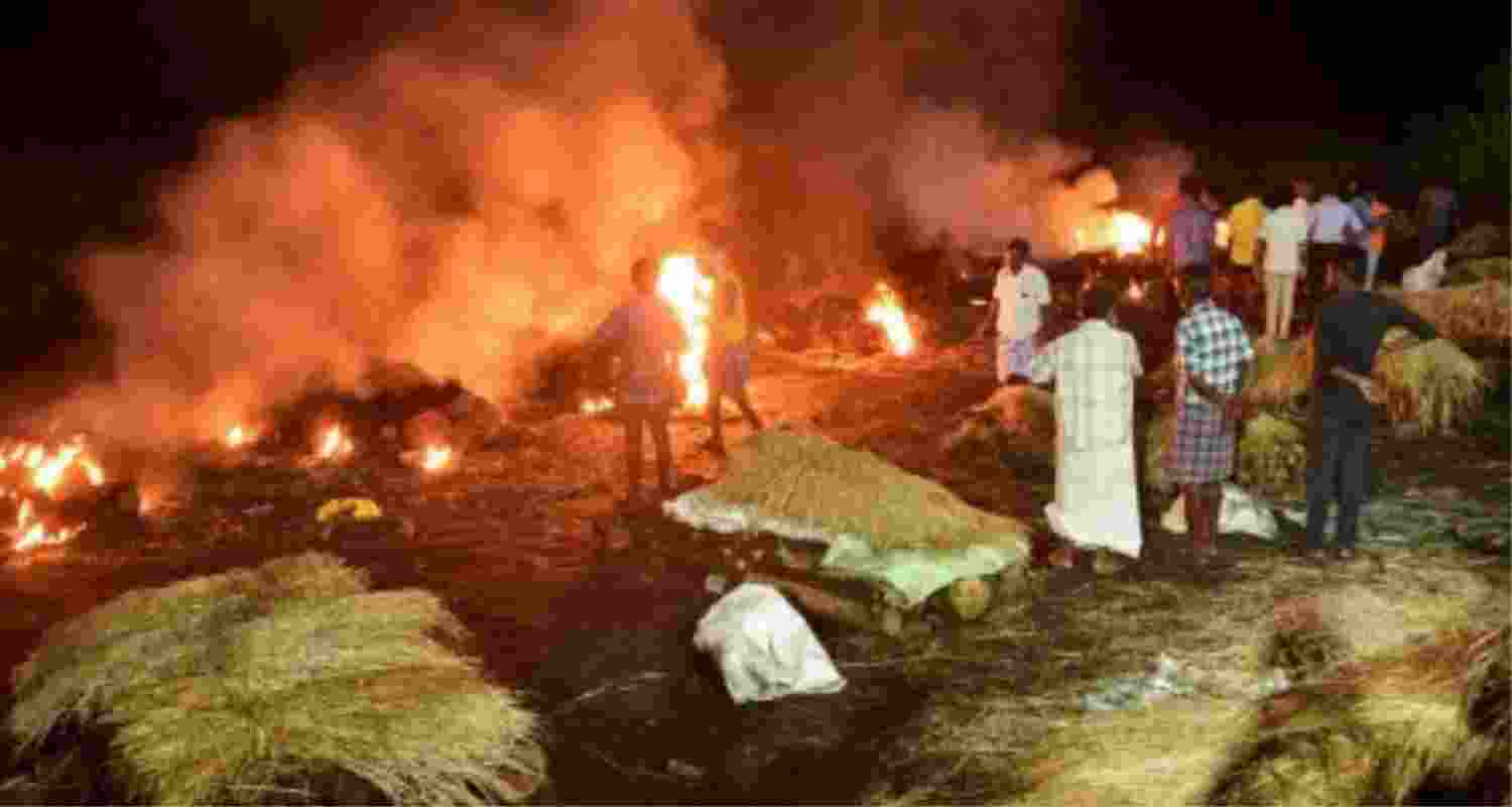 NHRC seeks report from TN govt & police over hooch tragedy NHRC seeks report from TN govt & police over hooch tragedy