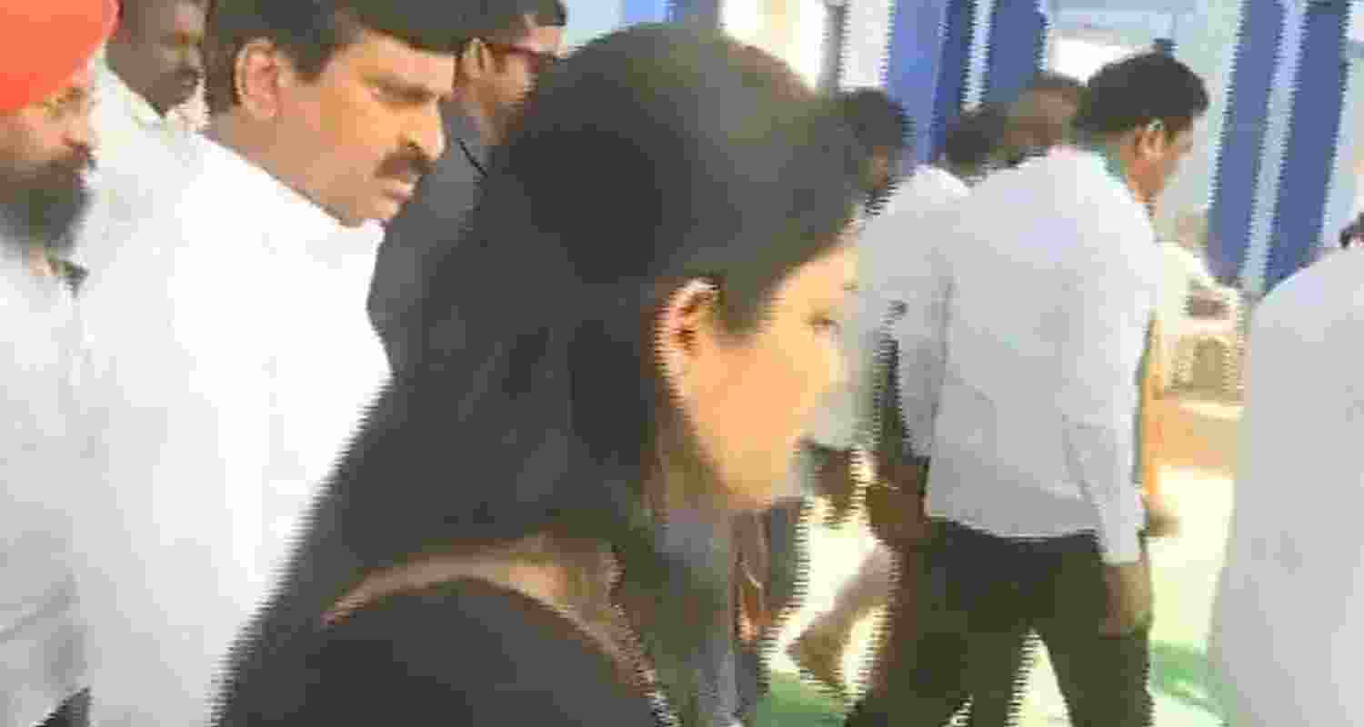 Telangana min sparks row, humiliates collector publicly Telangana min sparks row, humiliates collector publicly