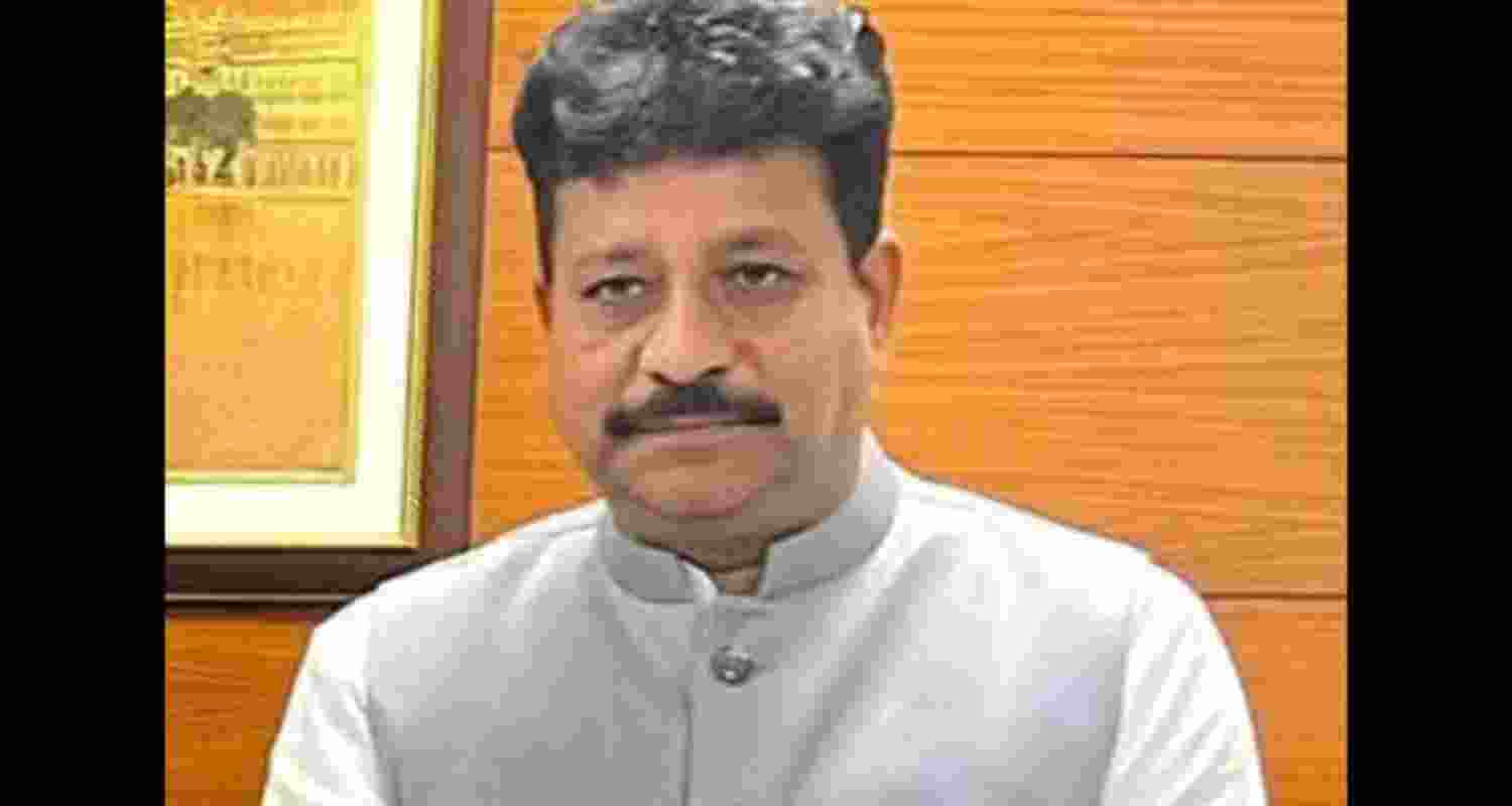 The Punjab Vigilance Bureau (VB) detained Jalandhar Central AAP MLA Raman Arora  in a corruption case. The Punjab Vigilance Bureau (VB) detained Jalandhar Central AAP MLA Raman Arora  in a corruption case.
