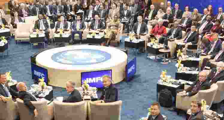 The annual World Bank and IMF meetings have concluded without a concrete plan to mobilize the trillions of dollars needed to combat climate change.  The annual World Bank and IMF meetings have concluded without a concrete plan to mobilize the trillions of dollars needed to combat climate change.