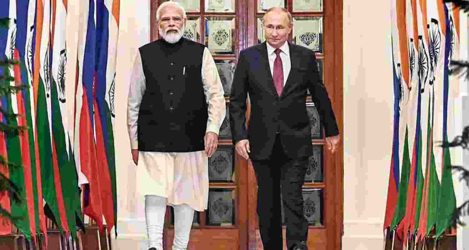 PM Modi to Join Prez Putin for Private Dinner in Moscow Visit. PM Modi to Join Prez Putin for Private Dinner in Moscow Visit.