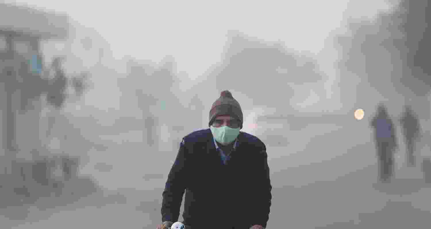 Toxic air continues to threaten health in Indian cities. Toxic air continues to threaten health in Indian cities.