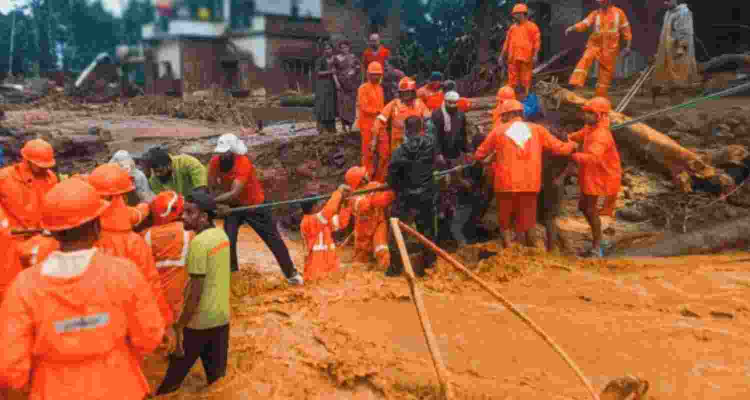 Wayanad landslide: Authorities search to account for missing people Wayanad landslide: Authorities search to account for missing people