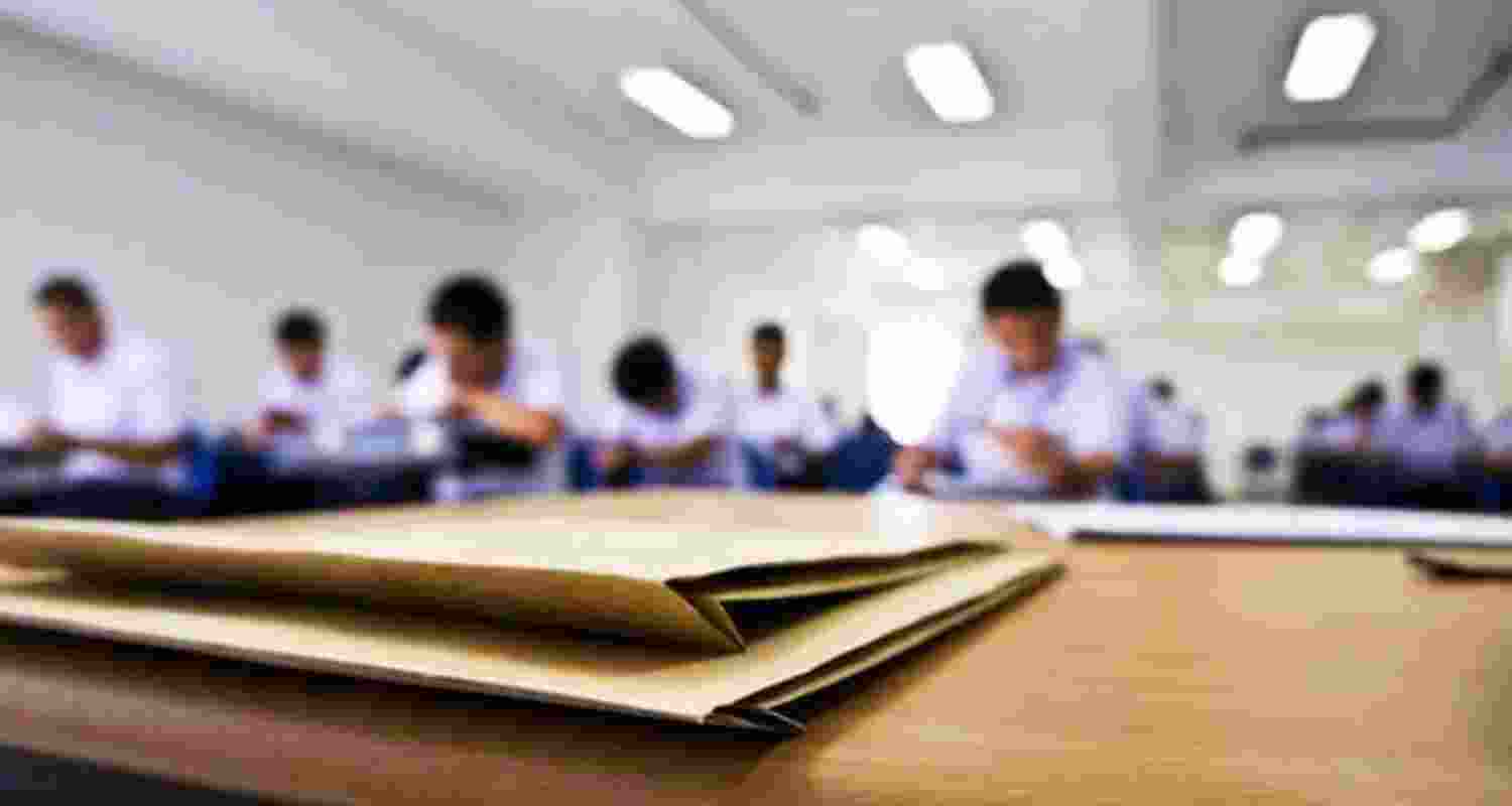 WBBSE crackdown: 12 candidates penalised for alleged leak of std 10 English exam papers WBBSE crackdown: 12 candidates penalised for alleged leak of std 10 English exam papers