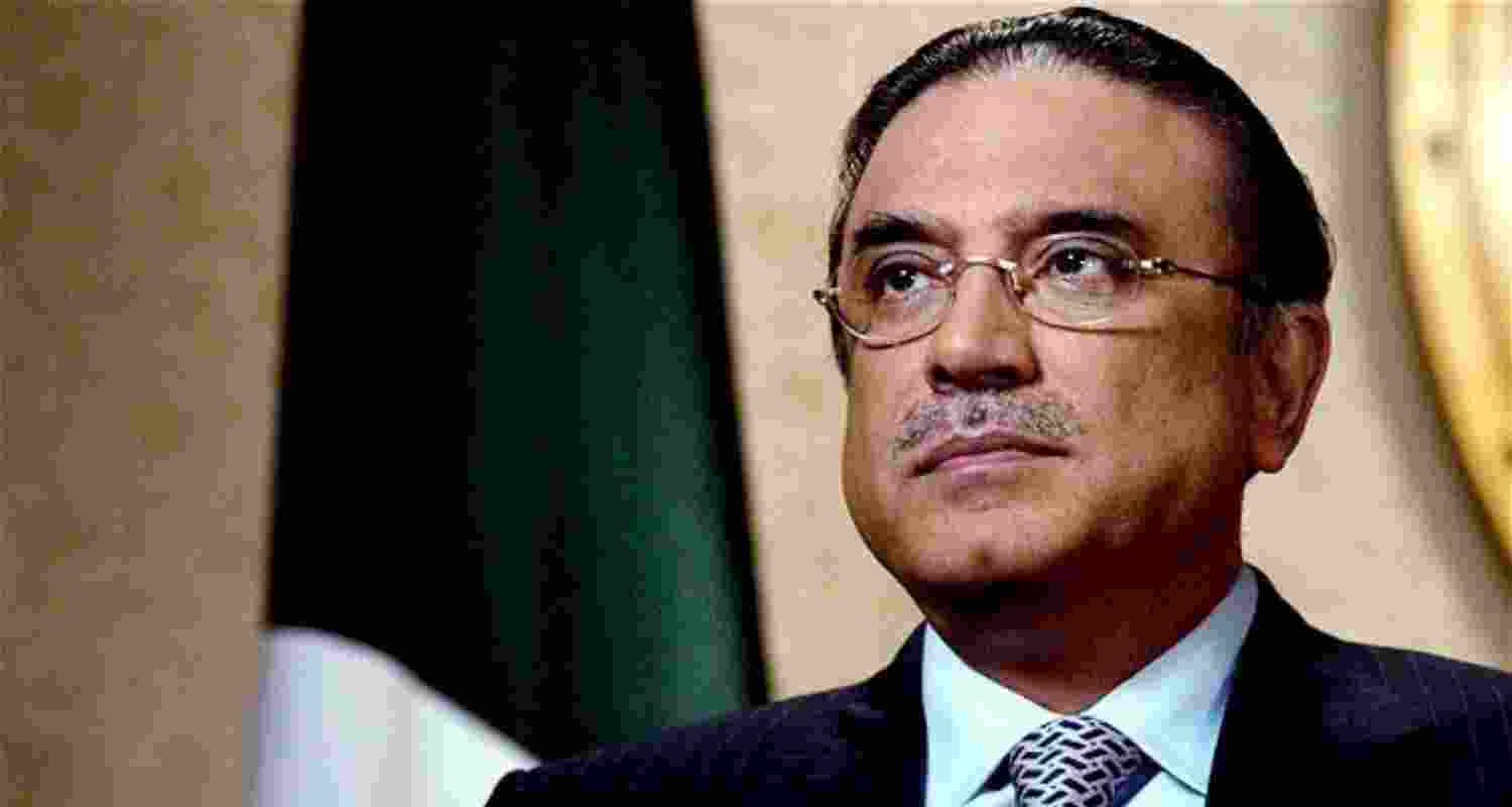 Zardari's potential reelection would make him the first civilian to serve a second term as Pakistan's president. Zardari's potential reelection would make him the first civilian to serve a second term as Pakistan's president.