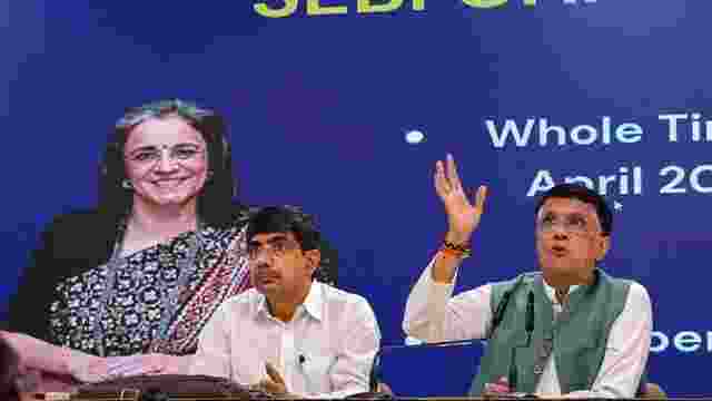 Cong makes new charges against Sebi chief, asks PM to come clean Cong makes new charges against Sebi chief, asks PM to come clean