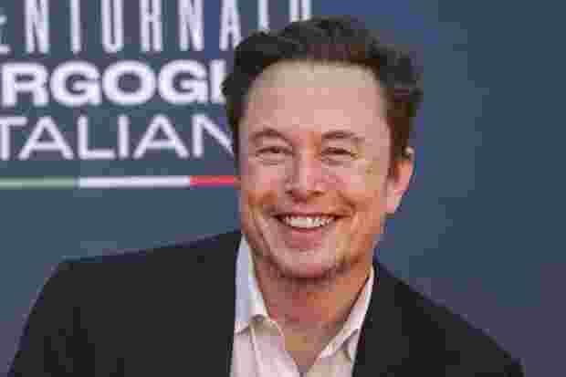 In a recent post on his social media platform X, Musk revealed that xAI's latest innovation, the Grok-1.5 chatbot, will soon be available to users, promising significant advancements in AI capabilities. In a recent post on his social media platform X, Musk revealed that xAI's latest innovation, the Grok-1.5 chatbot, will soon be available to users, promising significant advancements in AI capabilities.