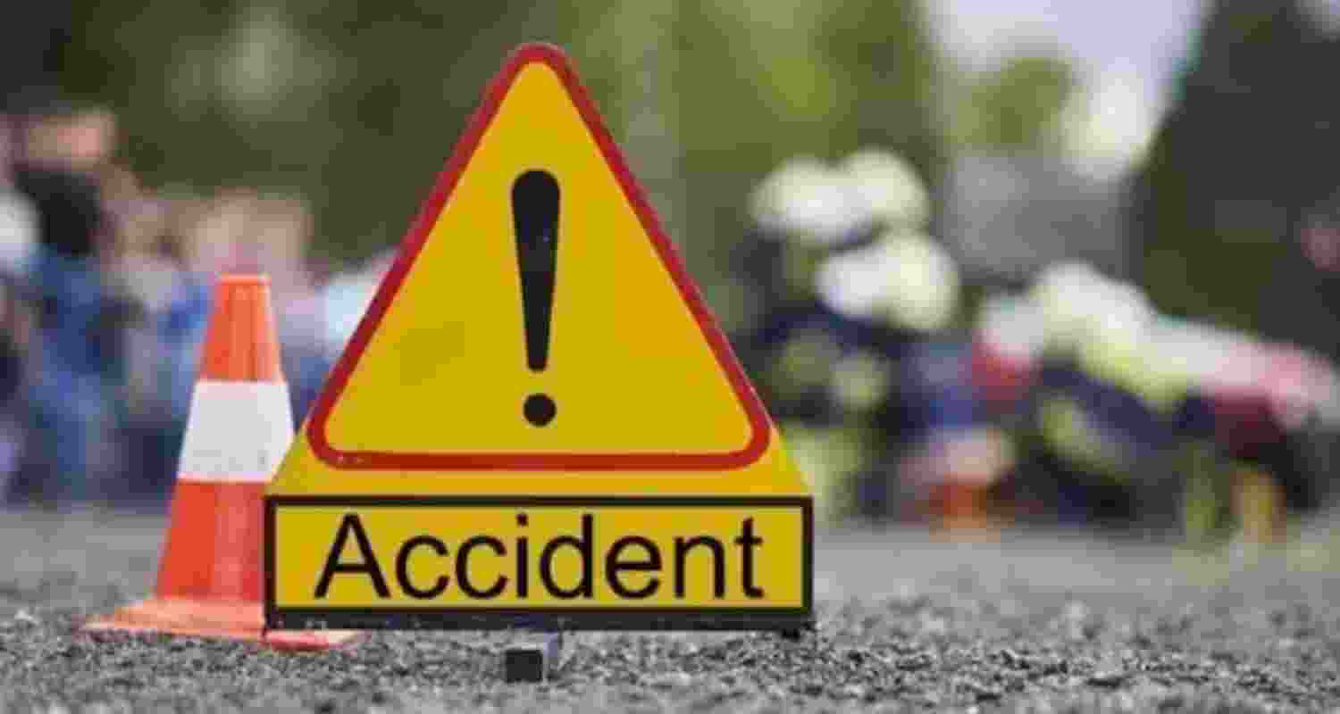 Seven killed, three injured as truck topples on rickshaw in MP Seven killed, three injured as truck topples on rickshaw in MP
