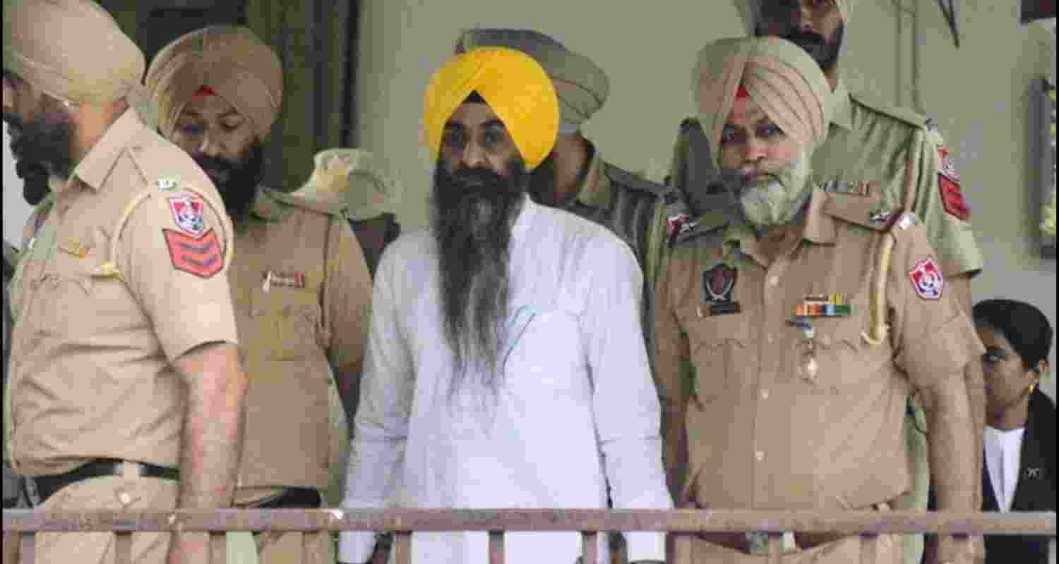 7 aides of Amritpal Singh re-arrested in Punjab 7 aides of Amritpal Singh re-arrested in Punjab