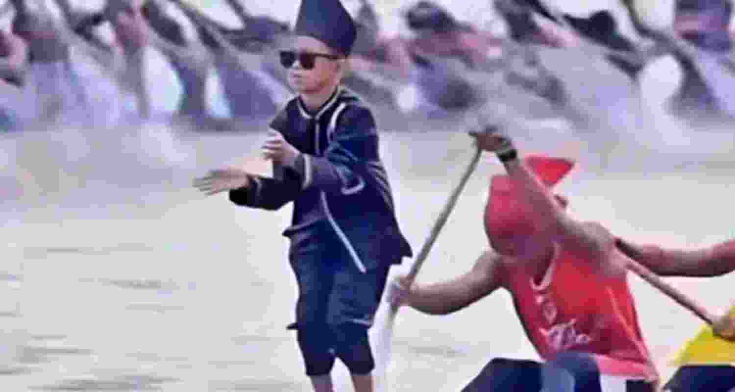 Rayyan Dikha is a class 5 student who has been dancing on boats since he was 9. Rayyan Dikha is a class 5 student who has been dancing on boats since he was 9.