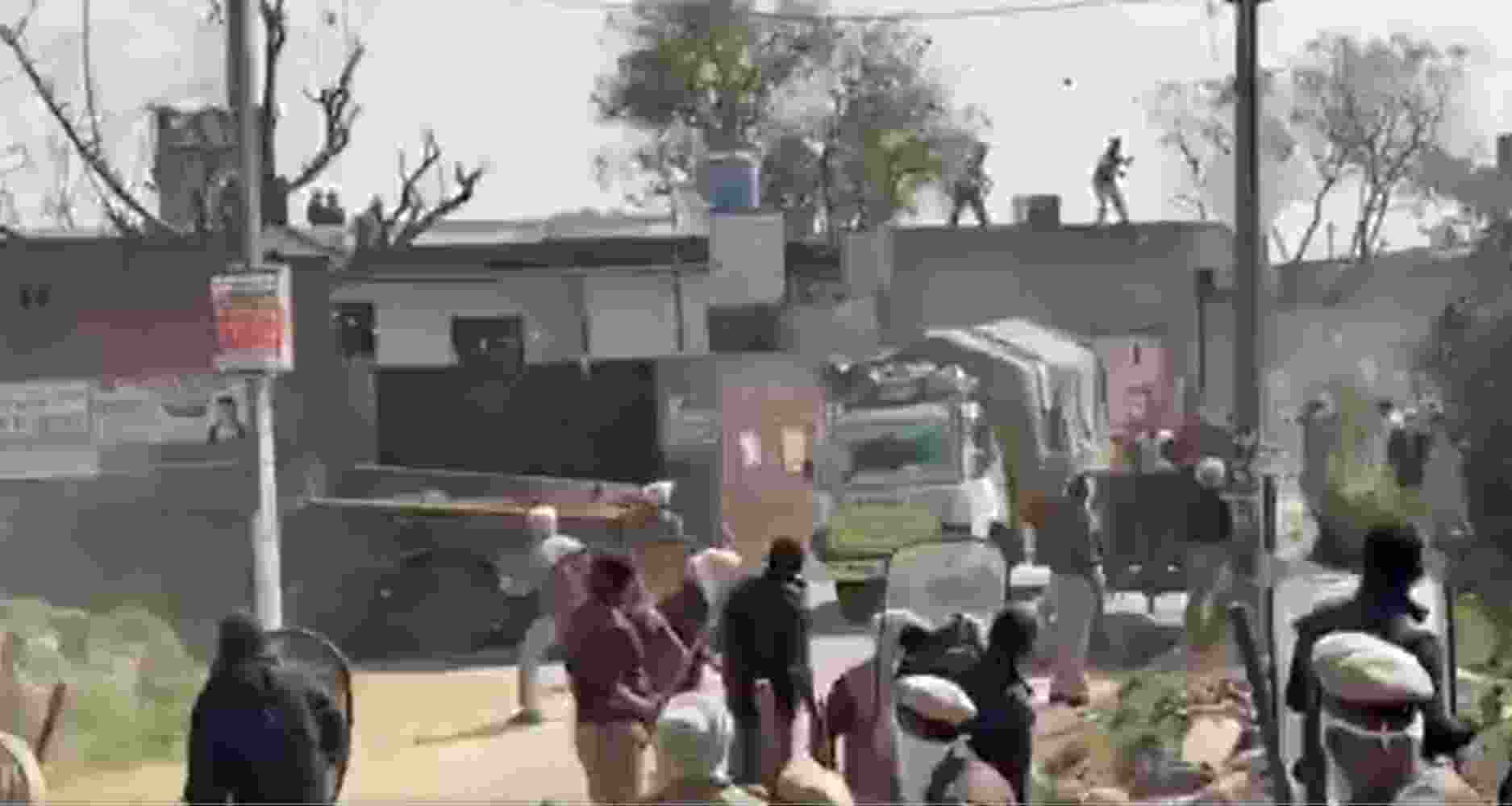 Bathinda police book 400 BKU activists after clashes in Rampura Phul; farmers demand release of arrested leaders, rally planned in Barnala. Bathinda police book 400 BKU activists after clashes in Rampura Phul; farmers demand release of arrested leaders, rally planned in Barnala.