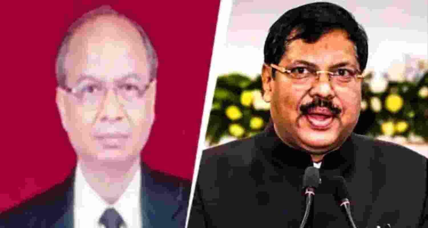 Bar Council suspends advocate Rakesh Kishore, who tried to attack Chief Justice BR Gavai. Bar Council suspends advocate Rakesh Kishore, who tried to attack Chief Justice BR Gavai.