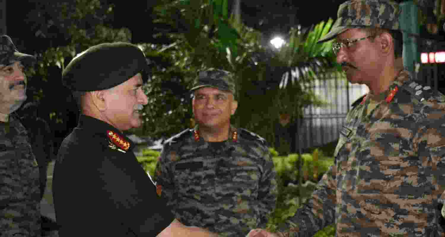 Army chief visits Likabali station, reviews combat readiness Army chief visits Likabali station, reviews combat readiness