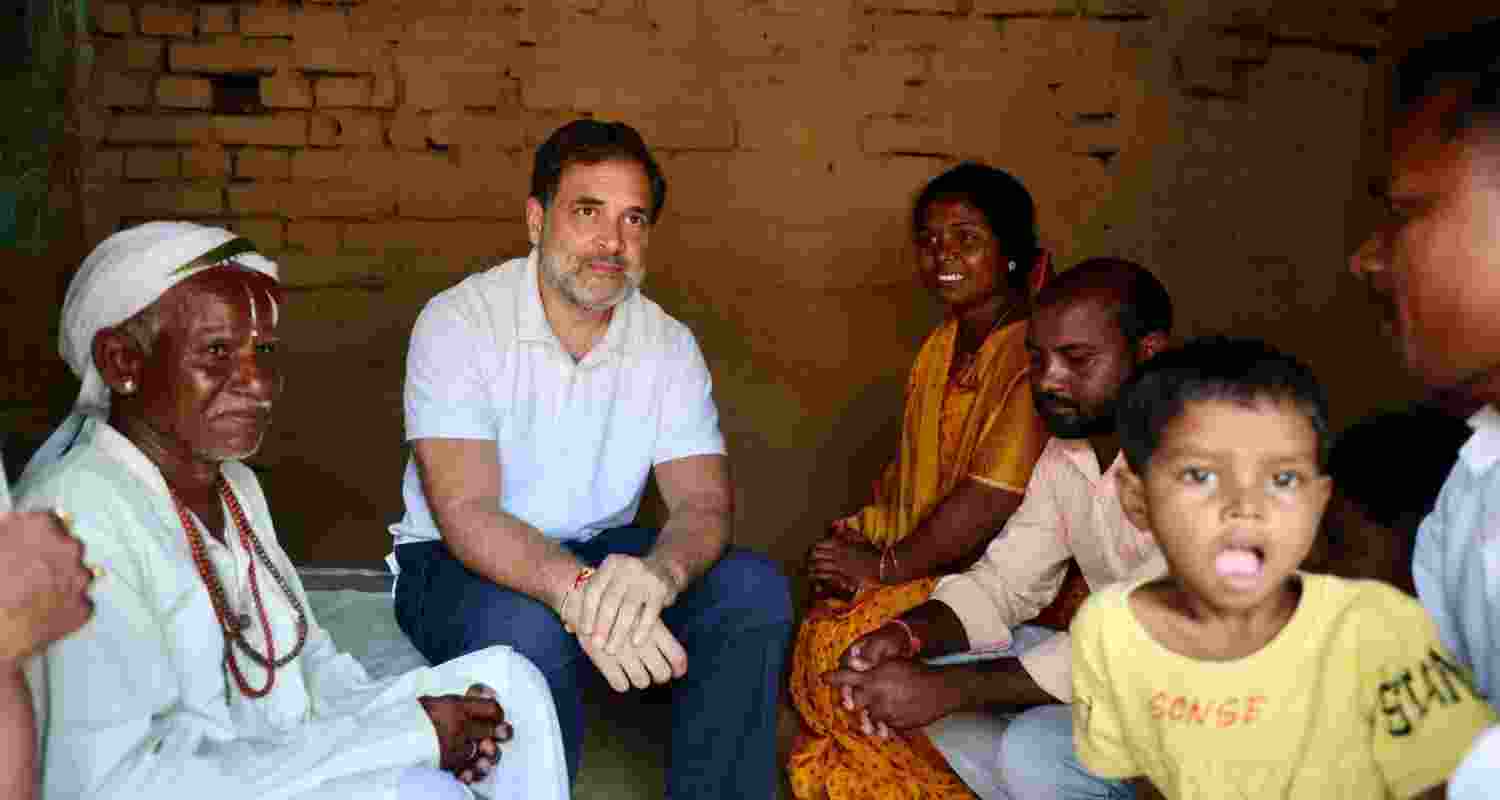 Dashrath Manjhi's son seeks Cong ticket to contest Bihar polls Dashrath Manjhi's son seeks Cong ticket to contest Bihar polls