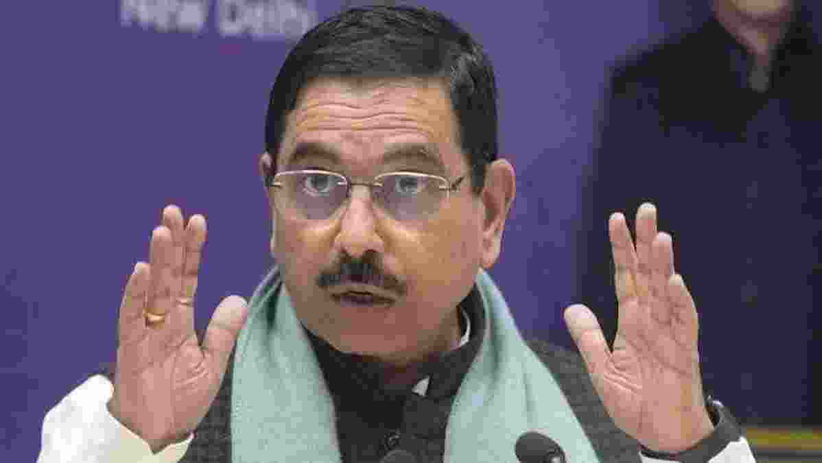 No proposal to hike fair price shop margins, says Joshi No proposal to hike fair price shop margins, says Joshi