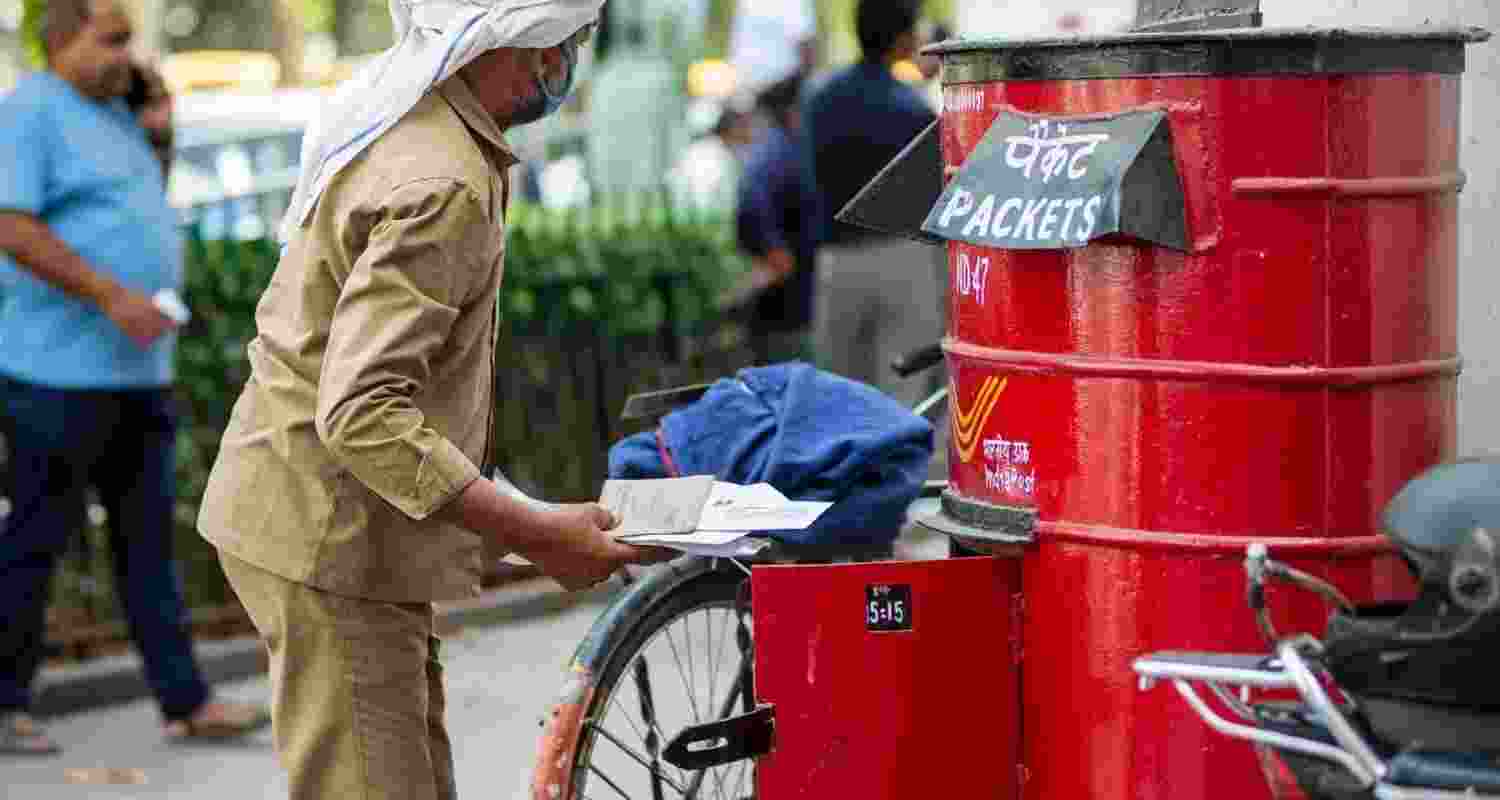 With the American customs department floating new norms for postal services, a lack of clarity on the same has led to US-bound air carriers denying carrying any shipments from India that are valued above USD 100 With the American customs department floating new norms for postal services, a lack of clarity on the same has led to US-bound air carriers denying carrying any shipments from India that are valued above USD 100