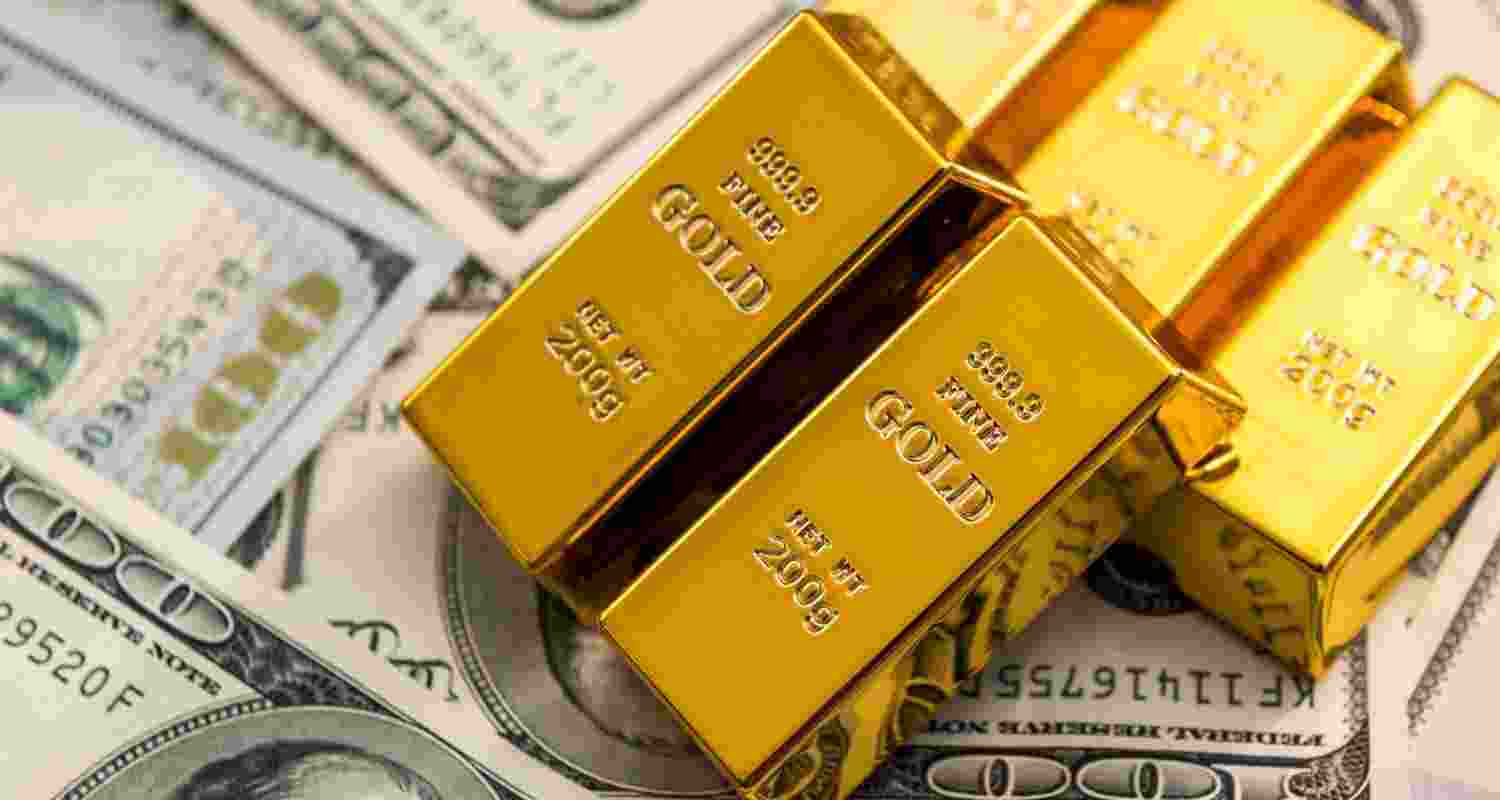 According to the All India Sarafa Association, gold of 99.5 per cent purity declined by ₹1,300 to ₹1,13,300 per 10 grams (inclusive of all taxes) in New Delhi on Wednesday According to the All India Sarafa Association, gold of 99.5 per cent purity declined by ₹1,300 to ₹1,13,300 per 10 grams (inclusive of all taxes) in New Delhi on Wednesday