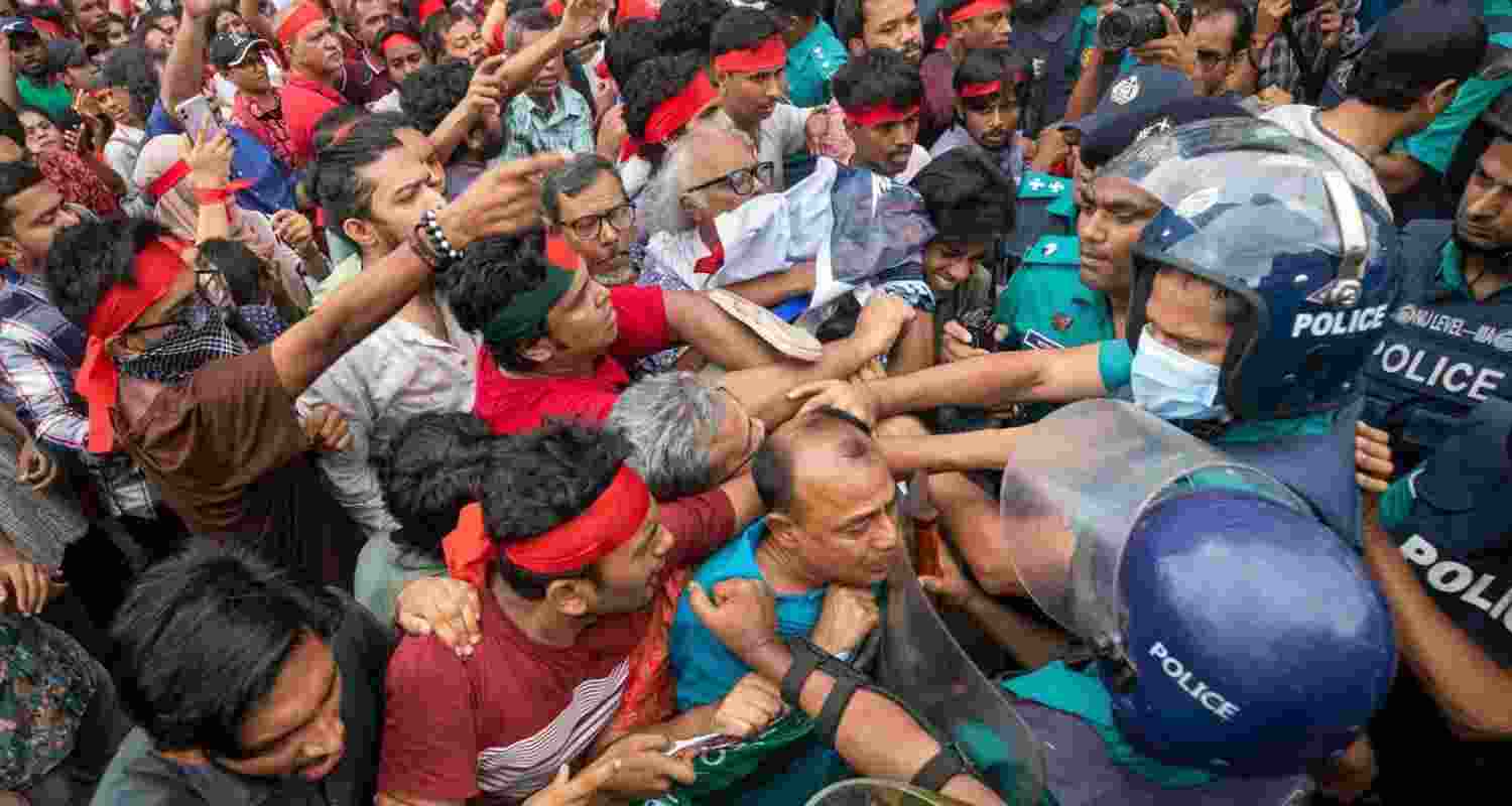 The reports also allege that party supporters are collecting identity cards of women voters to enable fraudulent voting, exploiting the lack of provisions requiring burqa-clad women to verify their identities at polling stations The reports also allege that party supporters are collecting identity cards of women voters to enable fraudulent voting, exploiting the lack of provisions requiring burqa-clad women to verify their identities at polling stations