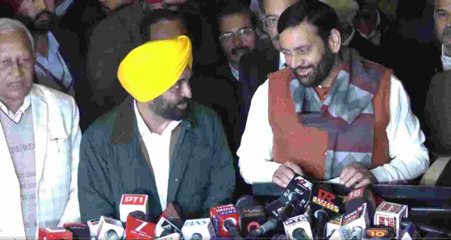 Punjab CM Bhagwant Mann and Haryana CM Nayab Saini during joint press conference on Tuesday. Punjab CM Bhagwant Mann and Haryana CM Nayab Saini during joint press conference on Tuesday.