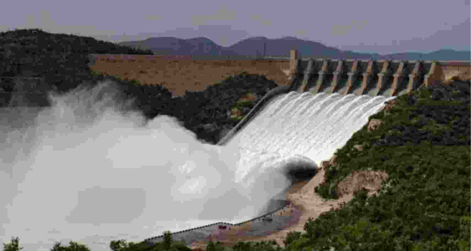 The Indus Water Treaty, which was signed in 1960, governs the sharing of the waters of six rivers - Indus, Jhelum, Chenab, Ravi, Beas, and Sutlej - between India and Pakistan. The Indus Water Treaty, which was signed in 1960, governs the sharing of the waters of six rivers - Indus, Jhelum, Chenab, Ravi, Beas, and Sutlej - between India and Pakistan.