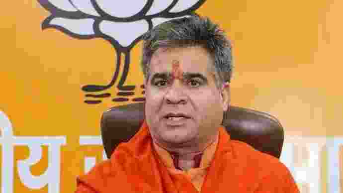 BJP confident of 30-35 seats in J&K, says Ravinder Raina BJP confident of 30-35 seats in J&K, says Ravinder Raina