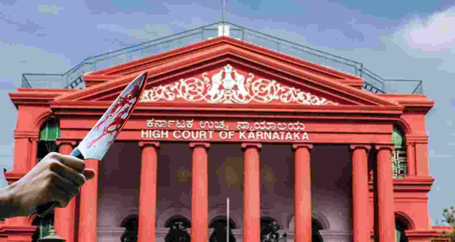 Man allegedly slits throat in front of Chief Justice in Karnataka High Court Man allegedly slits throat in front of Chief Justice in Karnataka High Court