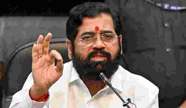 Maharashtra Chief Minister Eknath Shinde expressed gratitude towards Maharashtra Navnirman Sena (MNS) president Raj Thackeray for extending unconditional support to the ruling 'Mahayuti' alliance comprising the BJP, Shiv Sena, and NCP, and endorsing Prime Minister Narendra Modi. Maharashtra Chief Minister Eknath Shinde expressed gratitude towards Maharashtra Navnirman Sena (MNS) president Raj Thackeray for extending unconditional support to the ruling 'Mahayuti' alliance comprising the BJP, Shiv Sena, and NCP, and endorsing Prime Minister Narendra Modi.