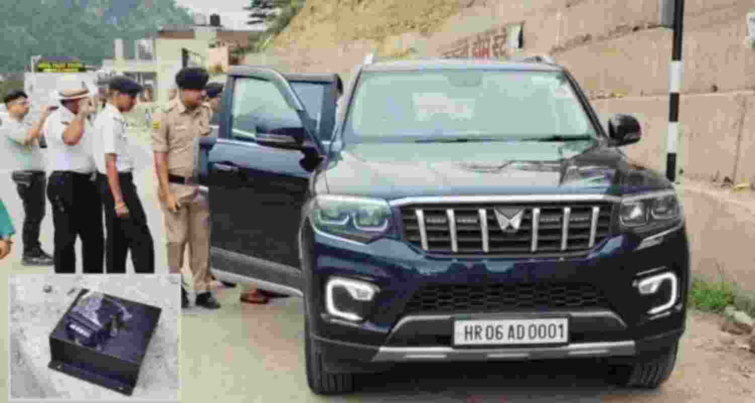 Man posing as MLA’s PSO held with weapon in Solan. Man posing as MLA’s PSO held with weapon in Solan.