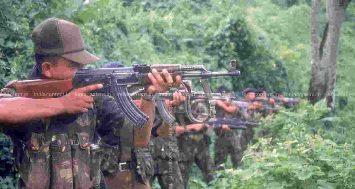 Three militants held for Imphal blast Three militants held for Imphal blast