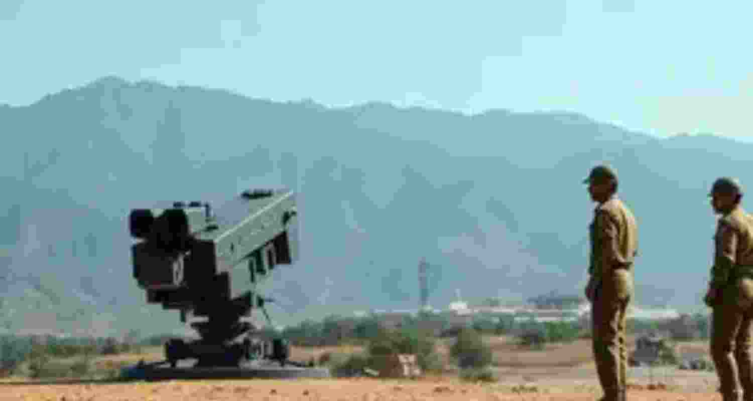 Army downs Pak drone along LOC in Jammu Army downs Pak drone along LOC in Jammu