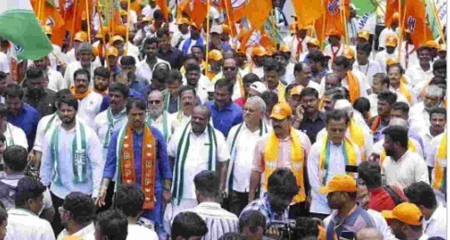 BJP-JD(S) protest march seeking Siddaramaiah's resignation ends on Sat
BJP-JD(S) protest march seeking Siddaramaiah's resignation ends on Sat