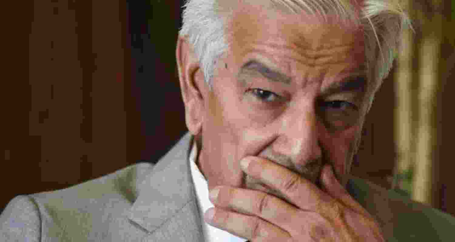 Pak Defence Min says chances of war with India real Pak Defence Min says chances of war with India real