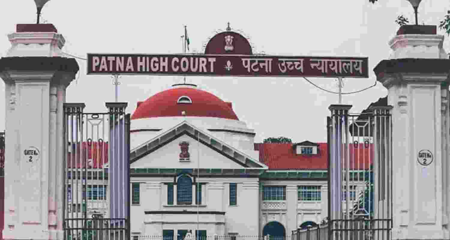 Patna HC strikes down Bihar govt’s dismissal of senior officer Patna HC strikes down Bihar govt’s dismissal of senior officer