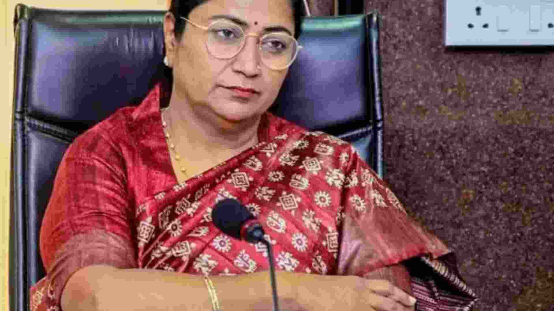 Delhi CM says a "cowardly act" that won't break her spirit Delhi CM says a "cowardly act" that won't break her spirit