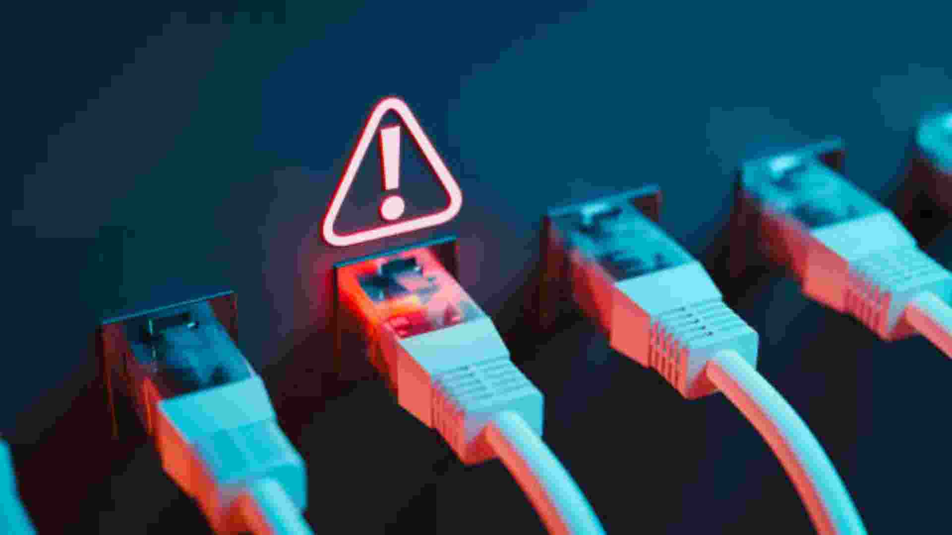 Massive internet disruption hits India, Pak after 'cable cuts' Massive internet disruption hits India, Pak after 'cable cuts'