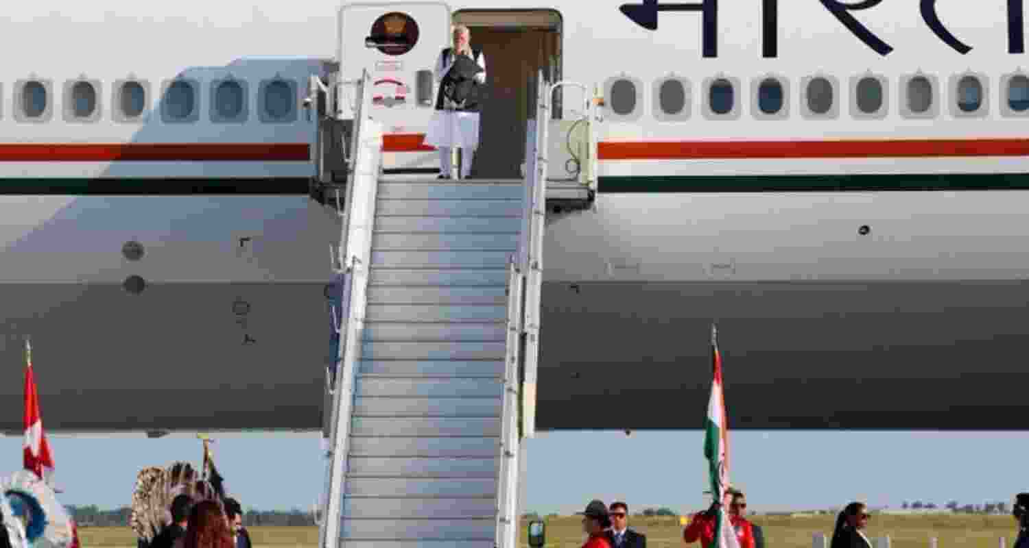 PM Modi arrives in Canada for G7 Summit PM Modi arrives in Canada for G7 Summit
