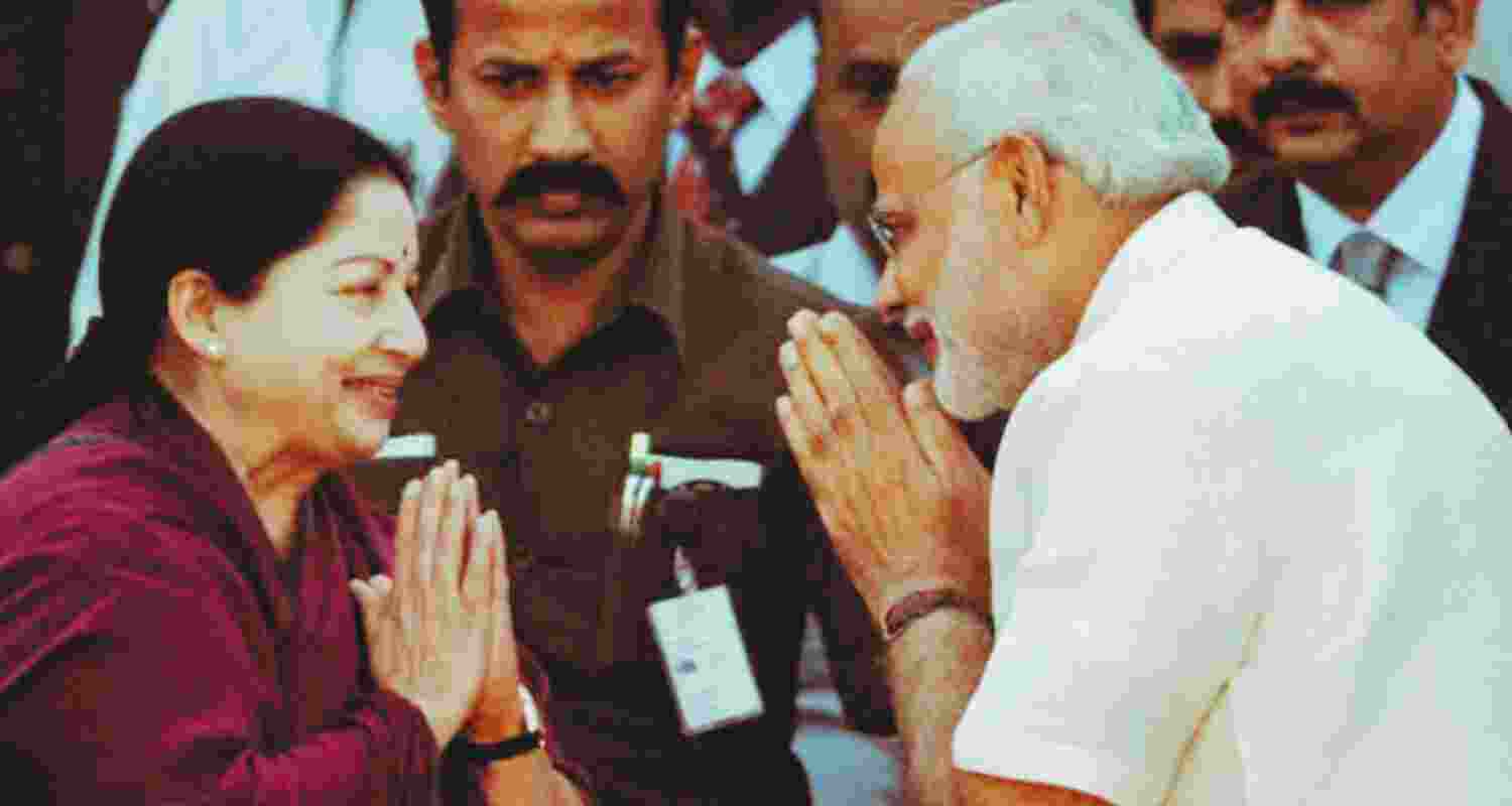 Picture of Jayalalithaa with PM Modi. Picture of Jayalalithaa with PM Modi.