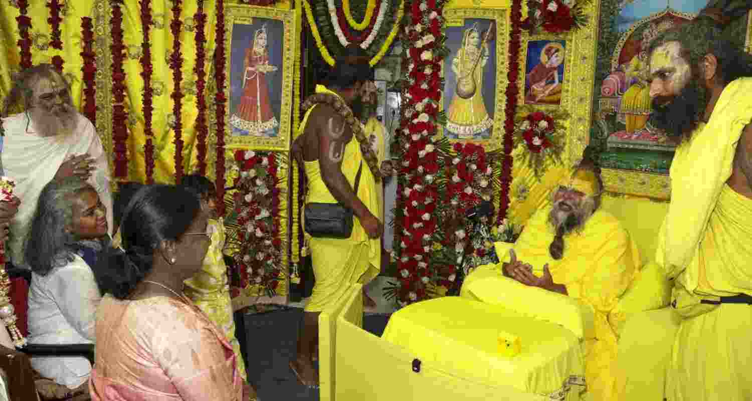 President Droupadi Murmu meets saint Premanand Govind Sharan, in Vrindavan, Uttar Pradesh, Friday. President Droupadi Murmu meets saint Premanand Govind Sharan, in Vrindavan, Uttar Pradesh, Friday.